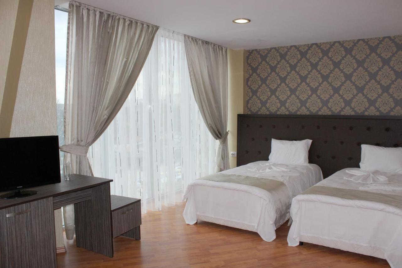 Family Hotel Silistra Room photo